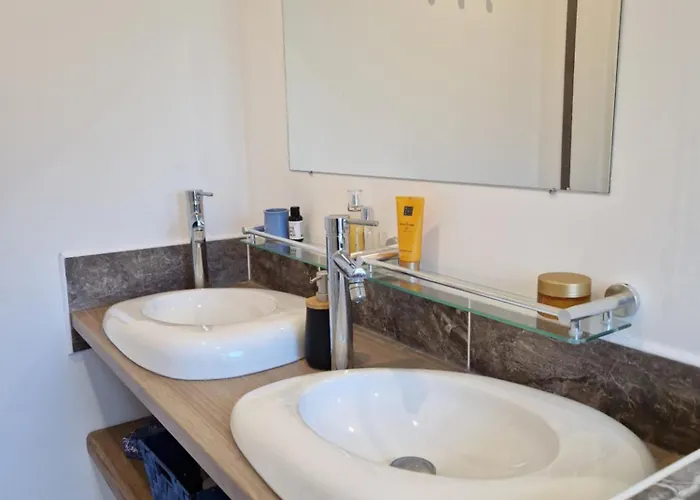 Les Temps Calmes 펜션 Biffontaine